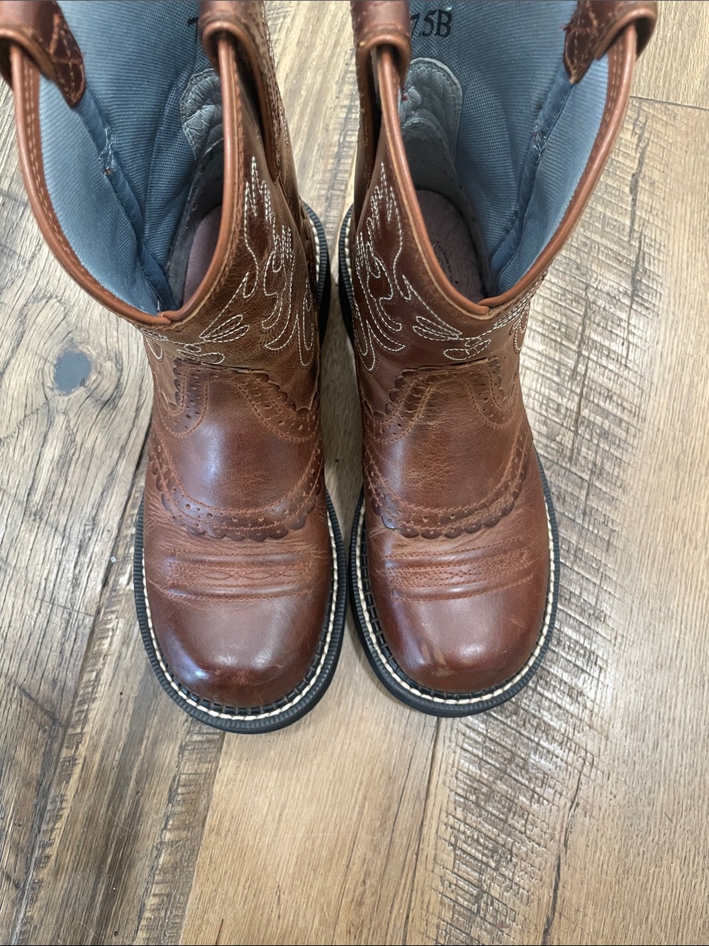Ariat Fatbaby Saddle western boots Wm 7.5 - Picture 2 of 7